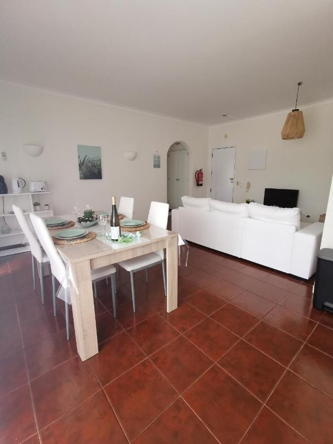 Areias Do Vau Apartment *